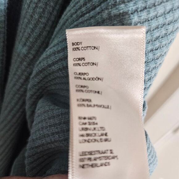 NWOT We The Free  Microphone Drop Thermal Oversized Slouchy Thumbholes Sz Medium - Picture 9 of 15